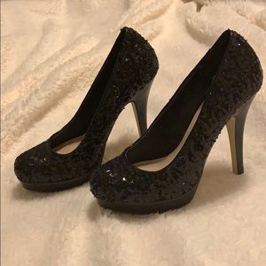 Back sequence high heels